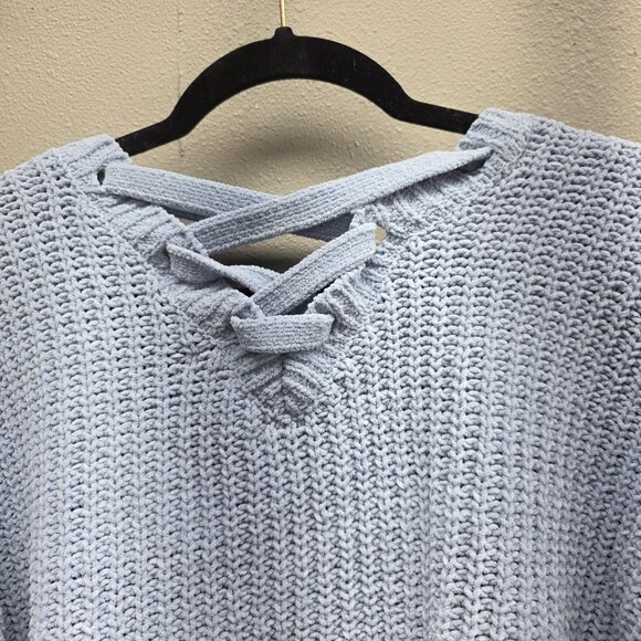 Hazel Moon Sweater Womens Medium Blue Distressed V-Neck Lace-Up Back Cropped - Picture 6 of 11